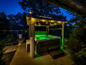 Yosemite Luxe | Dome, Sauna, Hot Tub, Theater, EV - Image 3