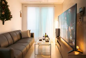 ‼️ Special Deal for October and November ‼️ Gocheok Sky Dome/Cozy and Clean/75-inch TV/12 pm Checkout/PS5 + VR/Free Parking/Skydome - Image 4