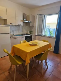 Independent studio apartment by the sea - Image 5