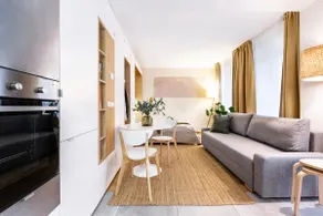 Designed by architect - cool place to stay for travelers - Image 2