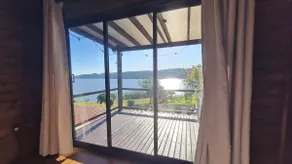 Lakeside chalet - Image 4