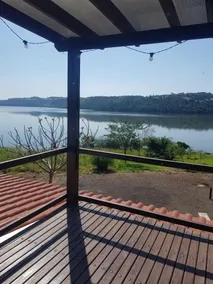 Lakeside chalet - Image 3
