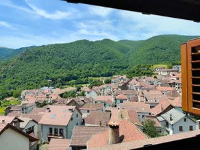 Cozy penthouse with views of Isaba and the mountains - Image 2