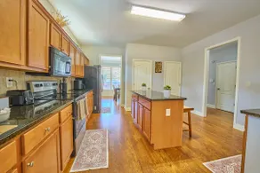 Cozy Stay Near Airport & Downtown ATL - Image 5