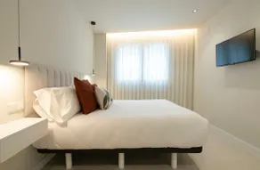 Apartment América 41, Apartment with 2 queen size beds - Image 5