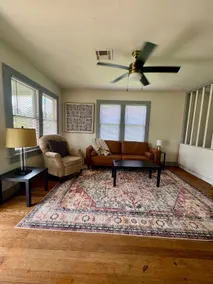 The Historic Hideaway 3 bedroom - Image 2