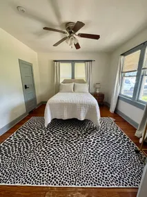 The Historic Hideaway 3 bedroom - Image 3