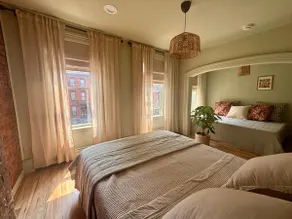 Your Perfect Chic Home Stay - Image 2