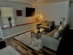 Basement Suite w/ Private Entry - Image 4