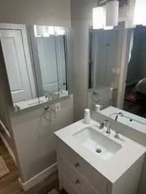 Basement Suite w/ Private Entry - Image 5