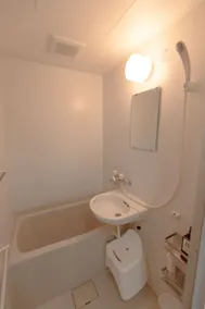 Crane Shibuya 2 stations from Shinjuku 10-minute taxi ride, 28 sqm! Sleeps up to 5, king-size bed, WiFi - Image 5