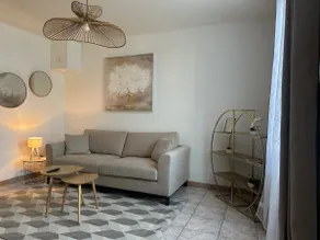 Accommodation for 4 people, courtyard and parking - Image 3