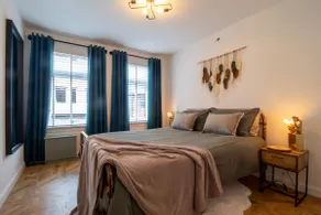 Modern 2-Bed Apt, Private Parking, Ayr Town Centre - Image 3