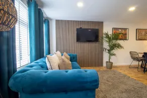 Modern 2-Bed Apt, Private Parking, Ayr Town Centre - Image 5