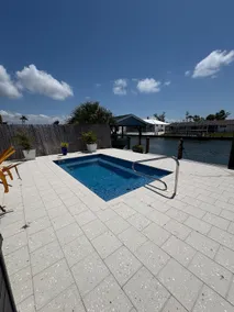 Paradise on the Water! - Image 2
