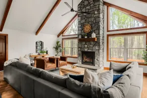 Close to Ski Resort, Hot Tub, FirePit, Pickleball - Image 2