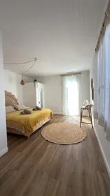 The Workshop | 2 bedrooms, terrace + spa - Image 4