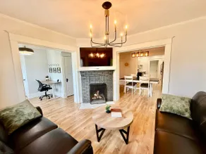Walkable Downtown Apt | Work, Family, Pets - Image 5