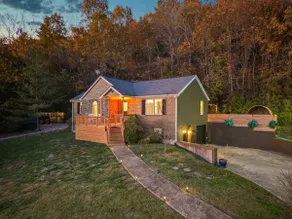 Secluded・Speakeasy・Sauna・Cigar Shed・Hot Tub - Image 2