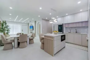 LUX Miami House - Image 4