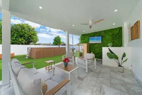 LUX Miami House - Image 5