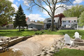 The Wolfpack Lake House - Image 2