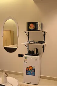 2/ Hotel-style studio with everything you need - Image 3