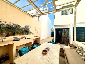 House with pool in a private residential development - Image 5
