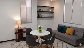 Modern Loft Downtown Fast Wifi 24-hour Reception - Image 3