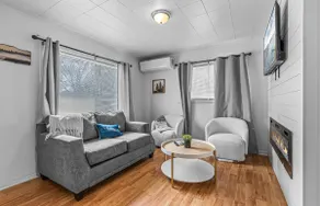 Adorable home prime location! - Image 4