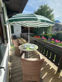 Cozy apartment with beautiful views + close to the lake - Image 2