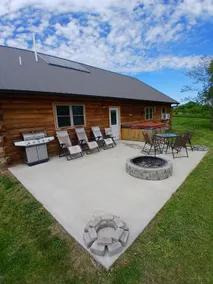 Lakeside Outdoors, Vacation Cabin - Image 2