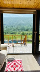Nora's Chalet - Image 2