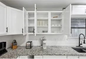 Clean/Comfortable 3BRJob/Getaway - Image 4
