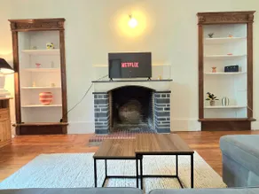 Haussmann-style two-room apartment |Terrace - Image 3