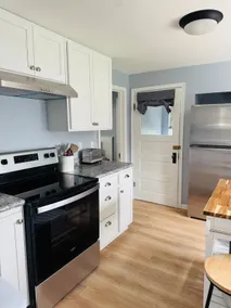 Charming upstairs retreat - Image 3
