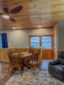 Lakeside Loft on Black Lake - Image 4