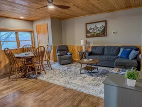 Lakeside Loft on Black Lake - Image 5