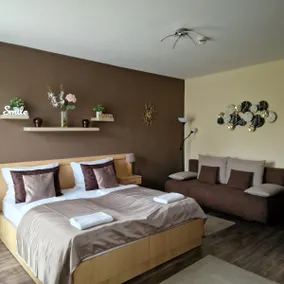 Fiore Wellness Apartman - Image 3