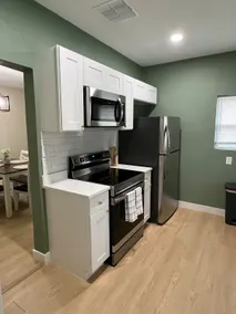 Your Home Away From Home 2 - Image 4