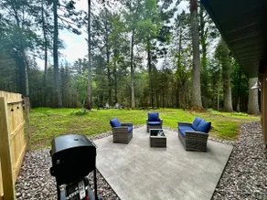 Cozy Cabin in the Northwoods-Forest Retreat - Image 4
