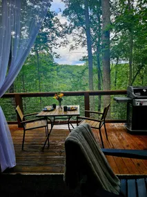 Adults Only: Covered Hot Tub Fireplace & TV - Image 5