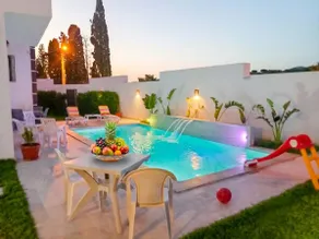 Villa paradise: pool, beach & nature - Image 5