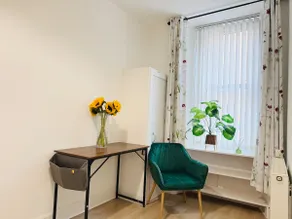 Guest Favourite central& peaceful home easy access - Image 4