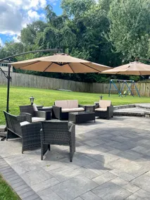 Sleeps 15! Huge Suburban Home near DC and Metro - Image 2