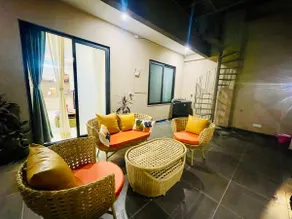 The Snooze Loft 1 Bhk - Cafés-Airport-Lift-Center - Image 3