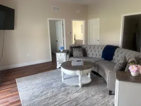 Cabin 7 - Image 4