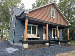 New 3‑BR Ranch by DE Turf & Beaches - Image 2