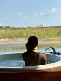[Newly built 254 sqm] Retreat along the river with sea views, yoga room, ping pong room, sauna, jacuzzi, BBQ - Image 2