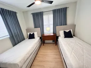 Cozy Modern 3BR Escape - Sanford - Image 5